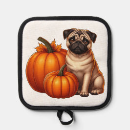 Adorable Mops neben Pumpkins und Blätter sitzen Topflappen