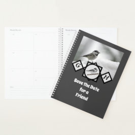 Adorable Mountain Chickadee Monogram Foto Planer