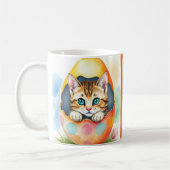 Adorable Osterkätzchen im farbenfrohen Ei Kaffeetasse (Links)