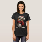 Adorable Owl With Santa Hat Snowy Winter Christmas T-Shirt (Vorne ganz)