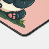 Adorable Panda Hugging Bamboo Niedlicher Cartoon K Schreibtischunterlage (Ecke)