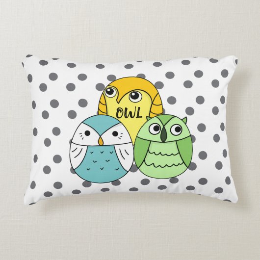 Adorable Punkte Uhenkinder weiß Dekokissen (Vorderseite)