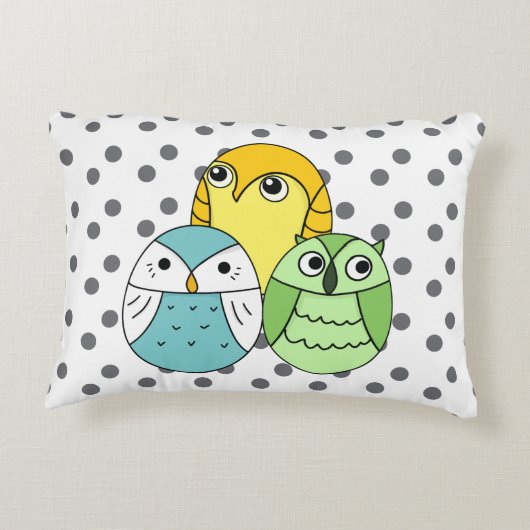 Adorable Punkte Uhenkinder weiß Dekokissen (Rückseite)