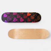 Adorable Rainbow Heart Scribble Zeichnend Skateboard (Horizontal)