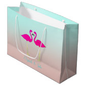 Adorable rosa Flamingos in Liebe Personalisiert Große Geschenktüte (Vorderseite Schrägansicht)