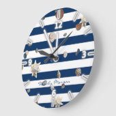 Adorable Seashells ,Navy Blue Stripes-Personalized Große Wanduhr (Winkel)