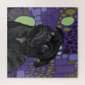 Adorable Sitze Schwarzer Mops Hund auf Lila Abstra Puzzle (Horizontal)
