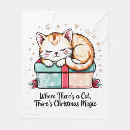 Adorable Sleeping Kitten - Cozy Winter Gift Fleecedecke