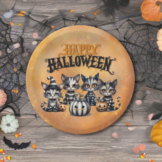 Adorable Spooky Halloween Black n' White Kittens Pappteller