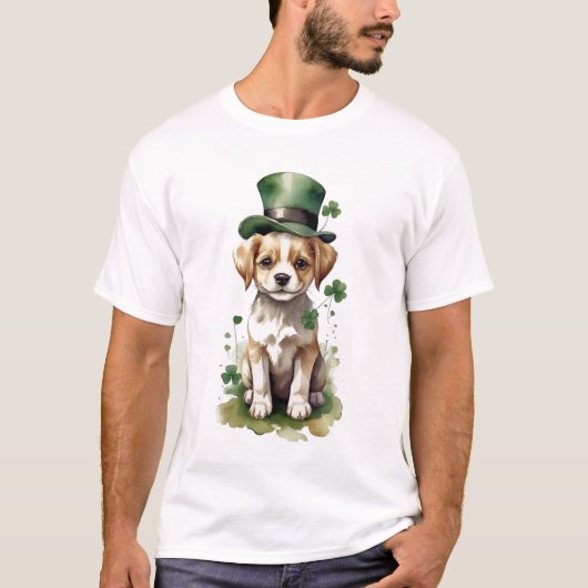 Adorable St. Patrick's Day Puppy T-Shirt (Vorderseite)