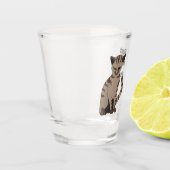 Adorable Tan Tabby Kitten Sitzen Napping Schnapsglas (Links)
