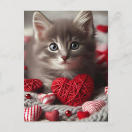 Adorable Valentine Fluffy Gray Kitten mit Herz Postkarte