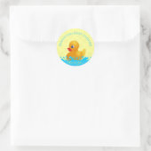 Adorable Yellow Blue Rubber Ducky Babydusche Runder Aufkleber (Tasche)
