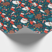 Adorables Christmas Santas und Lebkuchen Männer Geschenkpapier (Ecke)
