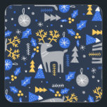 Adorables Christmas Scandinavian Style Blue Quadratischer Aufkleber<br><div class="desc">Wunderschönes Bild auf einem Aufkleber eines skandinavischen Musters mit Hirsch und anderen Weihnachtselementen. Lebhafte Farben in königsblau,  marineblau,  grau und gelb.</div>
