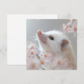 Adorativer Igel unter Frühlingsblüten Feiertagskarte (Vorne/Hinten)