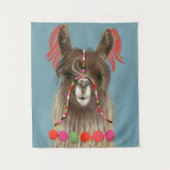 Adorned Llama - Brown Wandteppich (Vorderseite)