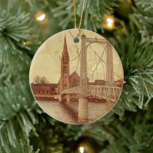 Adorno De Cerámica Die Bouncy-Brücke (Inverness - Keramik Ornament