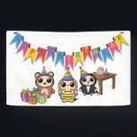 Adortable Animal Birthday Banner | Eigene Kids-Tei<br><div class="desc">Machen Sie Ihrem Kind mit diesem bezaubernden Tier-Geburtstagsbanner einen besonderen Geburtstag! Mit einer fröhlichen Hummel, einer spielerischen Katze und einem freundlichen Bären, die alle festliche Party-Hüte tragen, verleiht dieses Banner dem Fest eine lustige und skurrile Touch. Das farbenfrohe Design umfasst Geschenke, Konfetti und eine kühne "Happy Birthday"-Nachricht, die sich perfekt...</div>