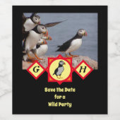 Adortable Atlantic Puffin Cartoon Monogram Foto Weinetikett (Einzelnes Label)