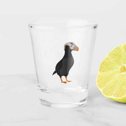 Adortable Creste Puffin Stehender Cartoon Schnapsglas (Vorderseite)