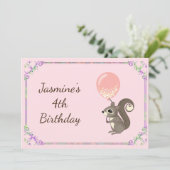 Adortable Custom Eichhörnchen Geburtstag einladen Einladung (Stehend Vorderseite)