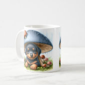 Adortable Doberman Welpe unter Pilzschüttler Kaffeetasse (Vorderseite Links)