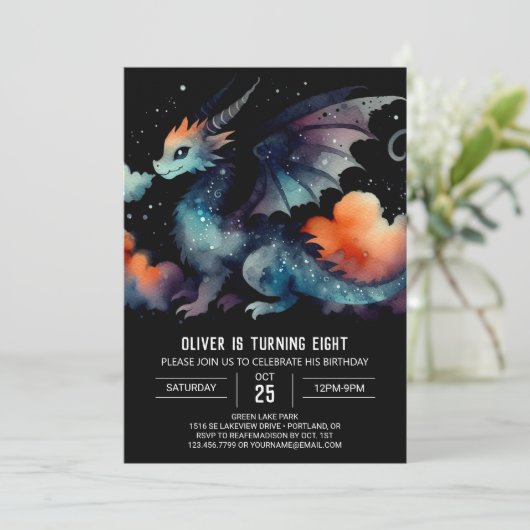 Adortable Dragon Birthday Digital Einladung (Stehend Vorderseite)