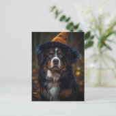 Adortable Halloween Berner Hund Postkarte (Stehend Vorderseite)