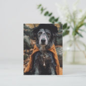 Adortable Halloween Hund AI Art Postkarte (Stehend Vorderseite)