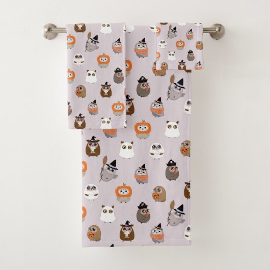 Adortable Halloween Owls Pattern Badhandtuch Set (Insitu)