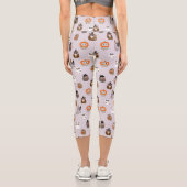 Adortable Halloween Owls Pattern Capri Leggings (Rückseite)