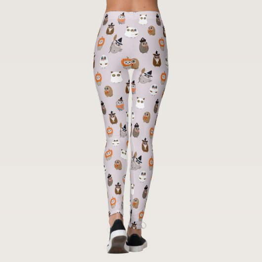 Adortable Halloween Owls Pattern Leggings (Rückseite)