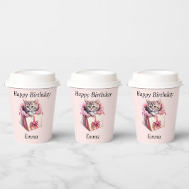 Adortable Kitten in einer Box Geburtstagsgeschenk Pappbecher