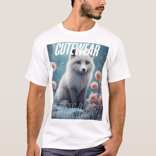 Adortionaler Eisfox im Blumengarten - Niedliche Äs T-Shirt (Vorderseite)