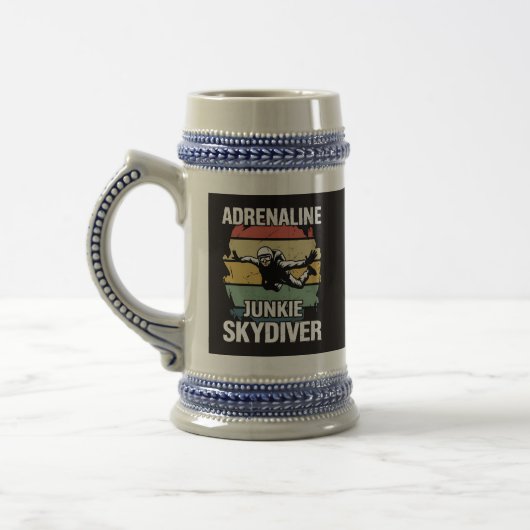 Adrenalin-Junkie-Fallschirmspringer Bierglas (Links)