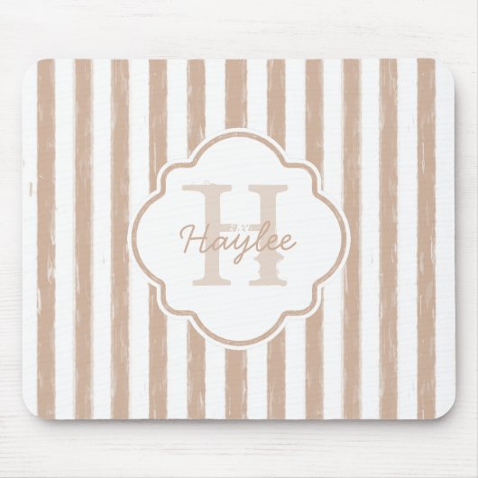 Adrettes gemaltes TAN Stripes Monogramm und Namen Mousepad (Vorne)