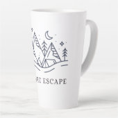 "Adventure Awaits Camping Graphic Milchtasse (Rechte Ecke)