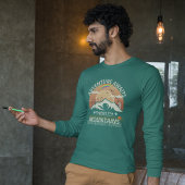 "Adventure Awaits-Exploration the Berges" Design T-Shirt