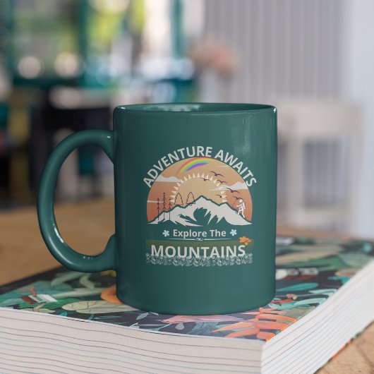 "Adventure Awaits-Exploration the Berges" Design Zweifarbige Tasse