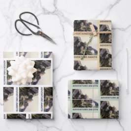 Adventure Awaits. Fantasy landscape Geschenkpapier Set