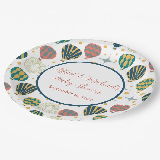 Adventure Awaits Hot Air Balloon Baby Shower Pappteller (Schrägansicht)