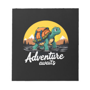 Adventure Awaits ist Wanderabenteuer ist Outdoor A Notizblock