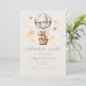 Adventure Awaits Teddy Bear Boy Baby Shower Einladung (Stehend Vorderseite)