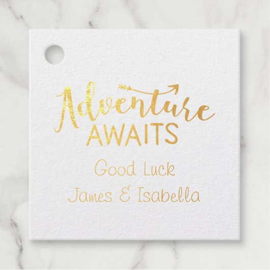 Adventure Awaits Viel Glück Personalisiert Geschenkanhänger (Vorderseite)