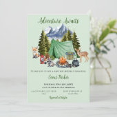Adventure Awaits Woodland Baby Shower Einladung (Stehend Vorderseite)