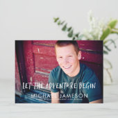 Adventure Begins Foto Graduation Party Einladung (Stehend Vorderseite)