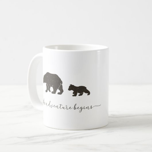Adventure Begins Mama und Baby Bear Kaffeetasse (Vorderseite Links)