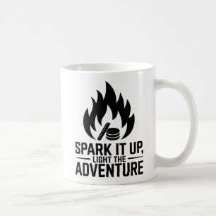 Adventure Campfire Firewood Flame Außenbereich Gra Kaffeetasse