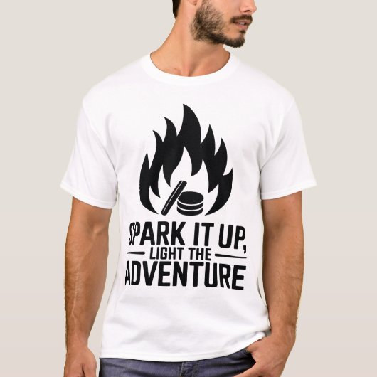 Adventure Campfire Firewood Flame Außenbereich Gra T-Shirt (Vorderseite)